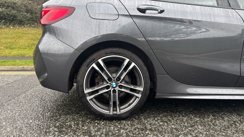 BMW 1 Series 118i M Sport 5dr Step Auto Petrol Hatchback